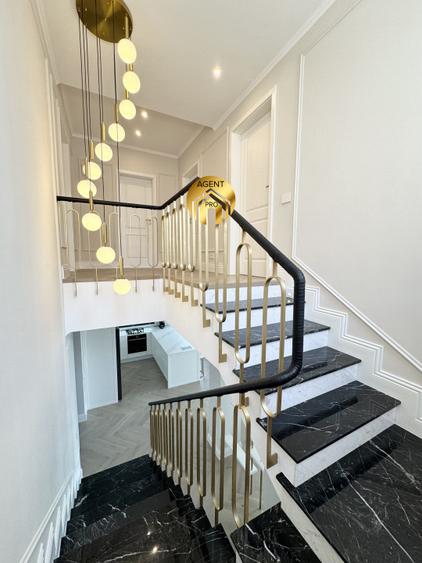 Vila Premium – 5 Camere | 410 mp Teren | Panouri Solare 12 kW & Pompă de Căldură