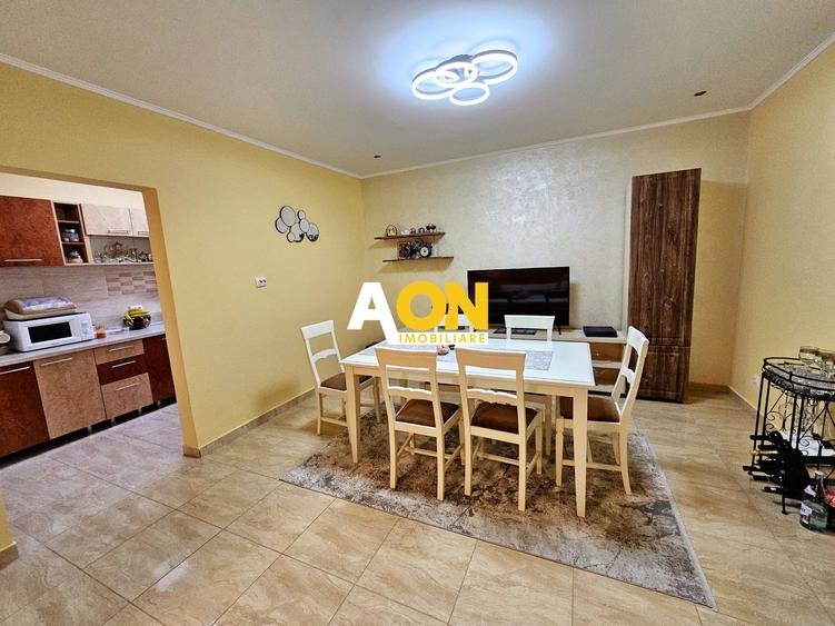 Casa renovata, 4 camere, 2 terase, mobilata, utilata, 568 mp teren
