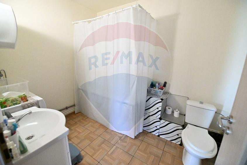 P+E+M cu 7 camere, Bariera Valcii in proximitatea Spitalului Regional