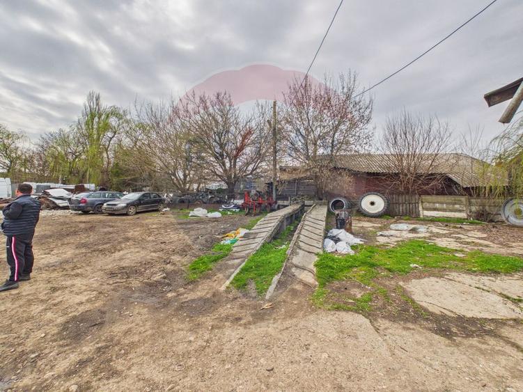Spațiu industrial de vanzare 7950mp Lehliu Gara acces DN3+A2