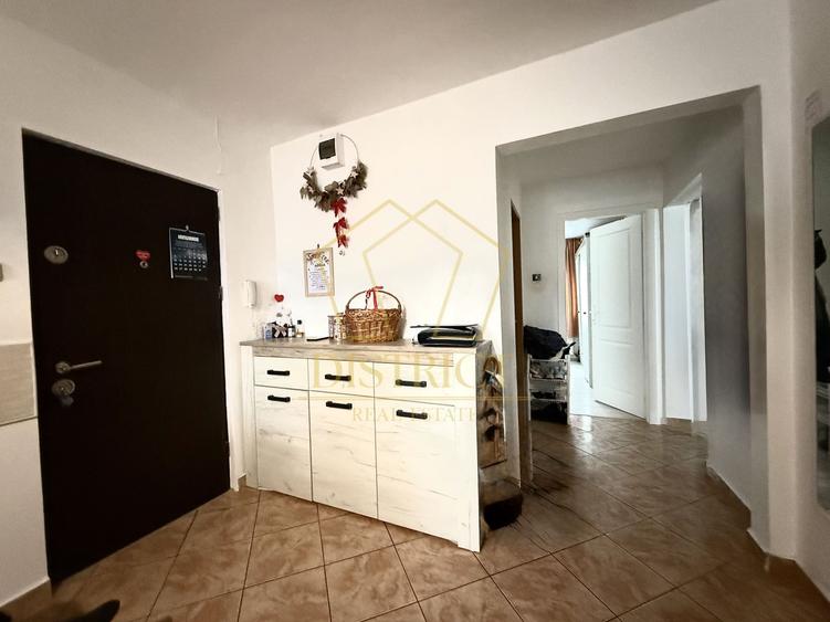 Apartament decomandat cu 3 camere si 2 balcoane | Soarelui