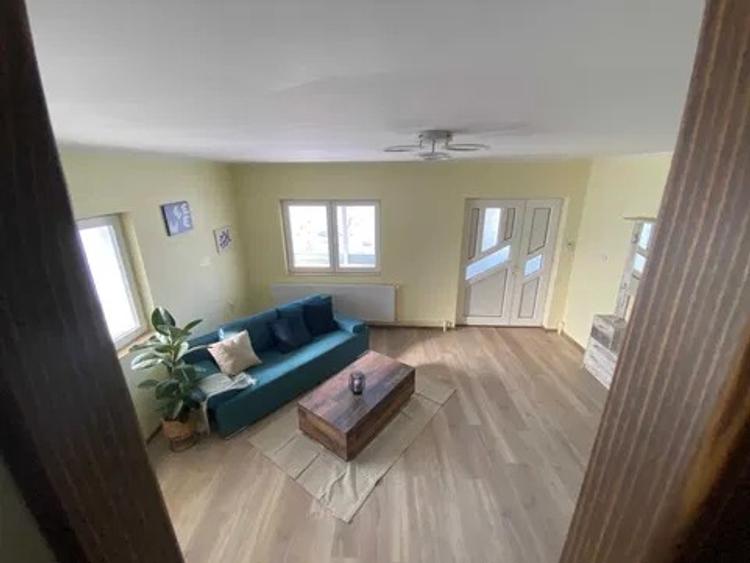 Apartament cu 2 camere, la vila, PET FRIENDLY, LOC PARCARE INCLUS, zona Bucium