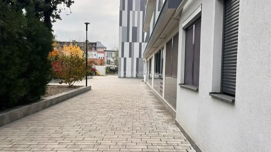 Studio Iancu Nicolae | Residence 5 | Cambridge School |Mobilat, Utilat - 19