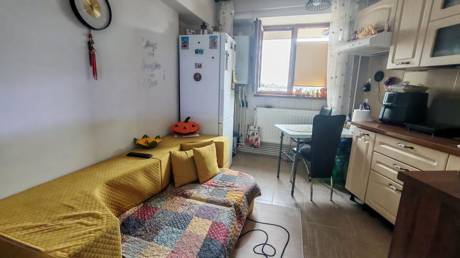 Apartament spatios la McDonald's