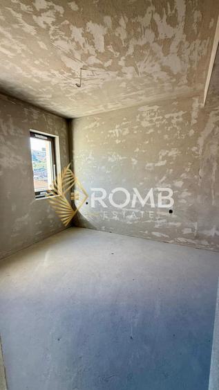 Casa tip duplex semifinisat, 5 camere, zona Tautiului