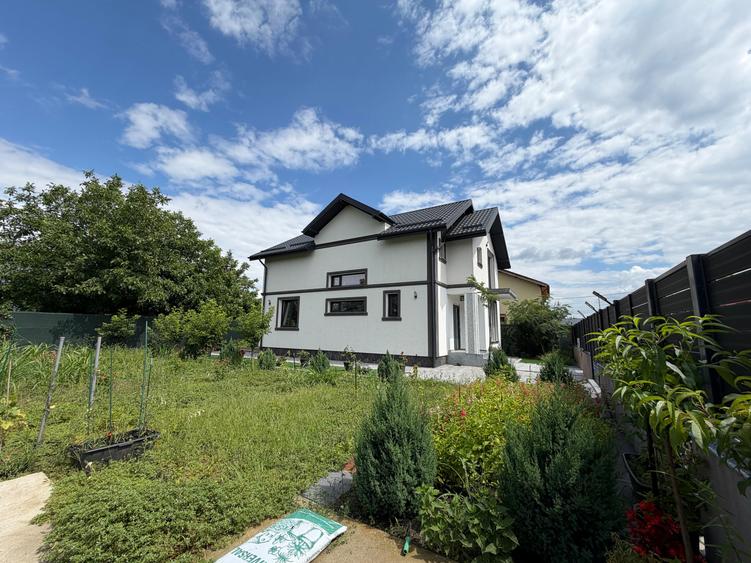 Vilă 5 camere Premium | P+M | Buftea | Zona Calul Bălan| 500 mp Teren