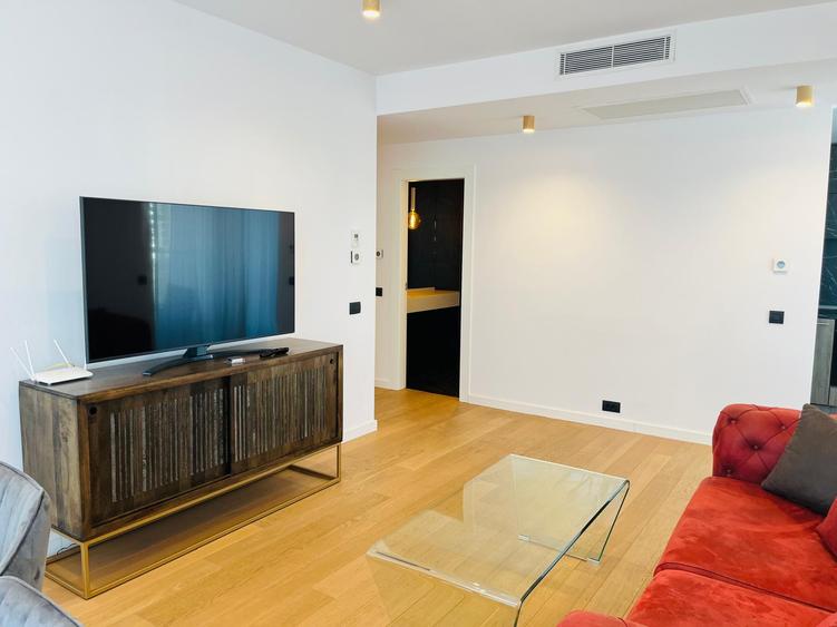 2 Camere - One Herastrau Towers