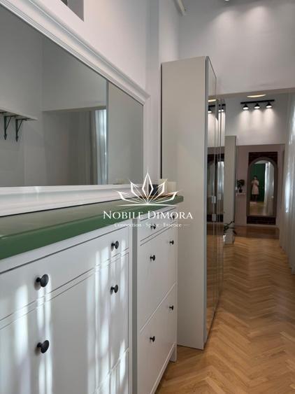 Apartament deosebit cu 3 camere - Central - potrivit pentru studenti