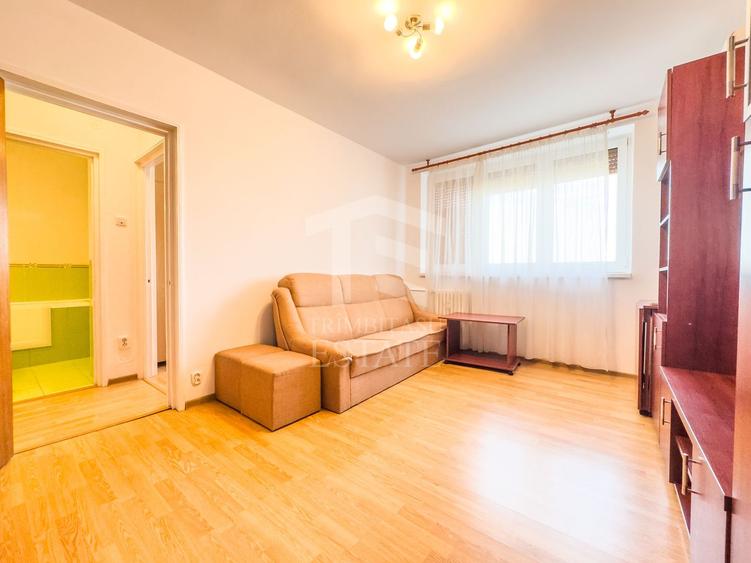Apusului | Str Lacul Zanoaga | Pta Gorjului | Ghirlandei | 3 camere