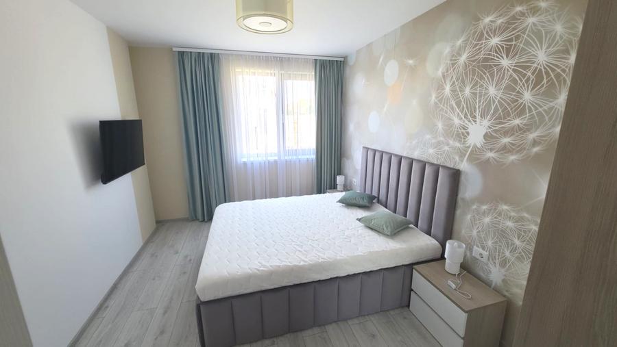 Apartament 3 camere, complet mobilat si utilat, balcon, parcare,etaj 2