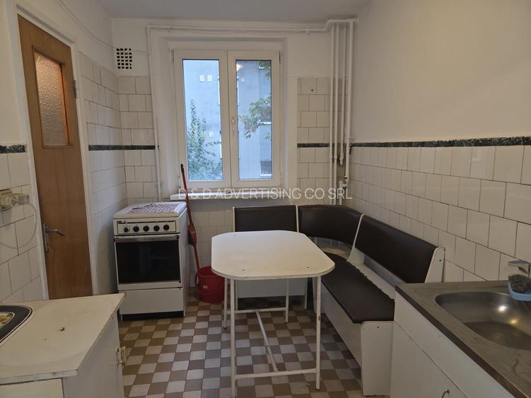 Politehnica - 5 minute Merou - Apartament 3 camere  confort 1 - etajul 1/4 - 7