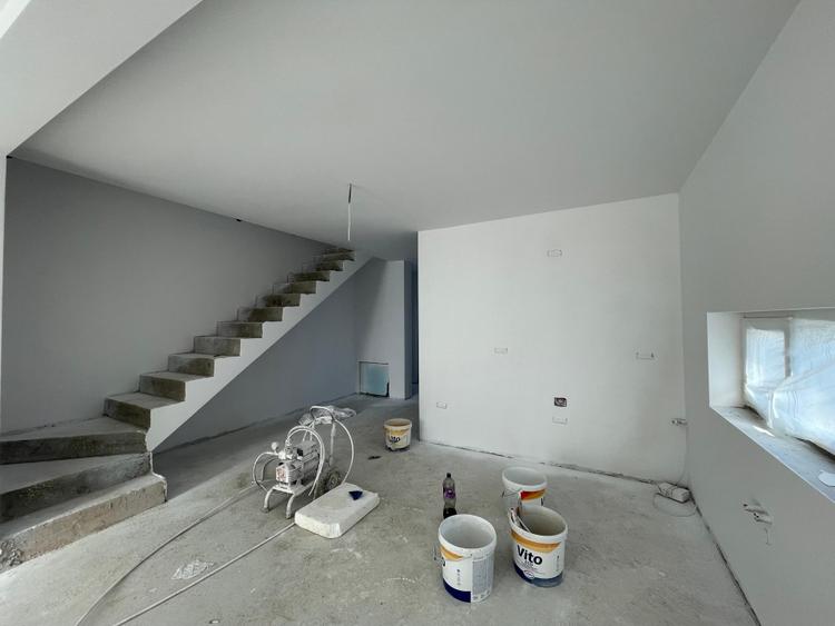 Duplex 4 camere - superpozitie Mosnita Noua