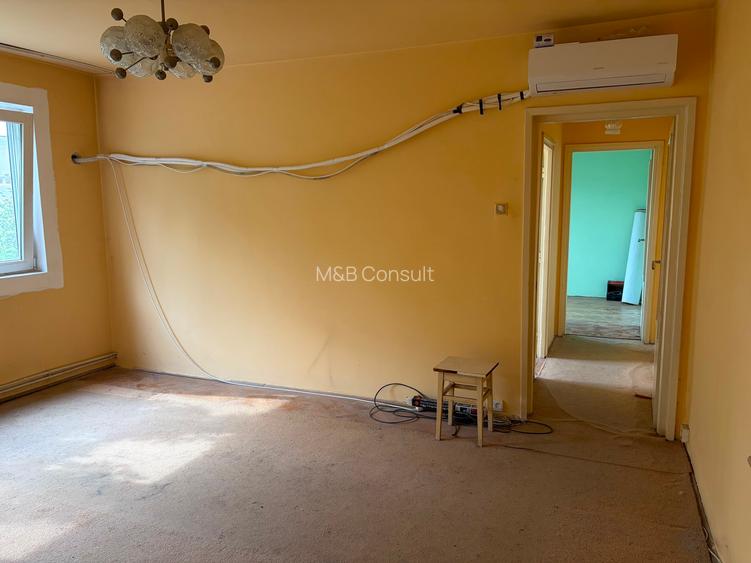 Apartament 3 camere | Piața Doina – Șagului | Etaj 3 | Centrală proprie | Boxă | - 5