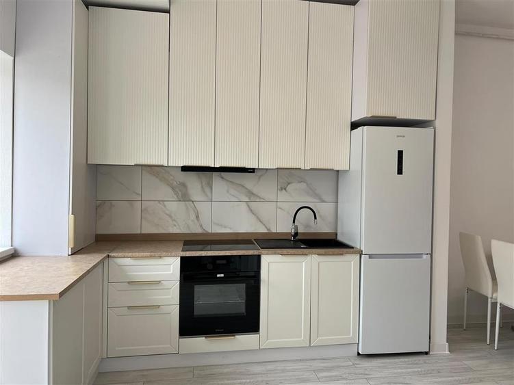 Apartament cu doua camere centru vechi bloc nou