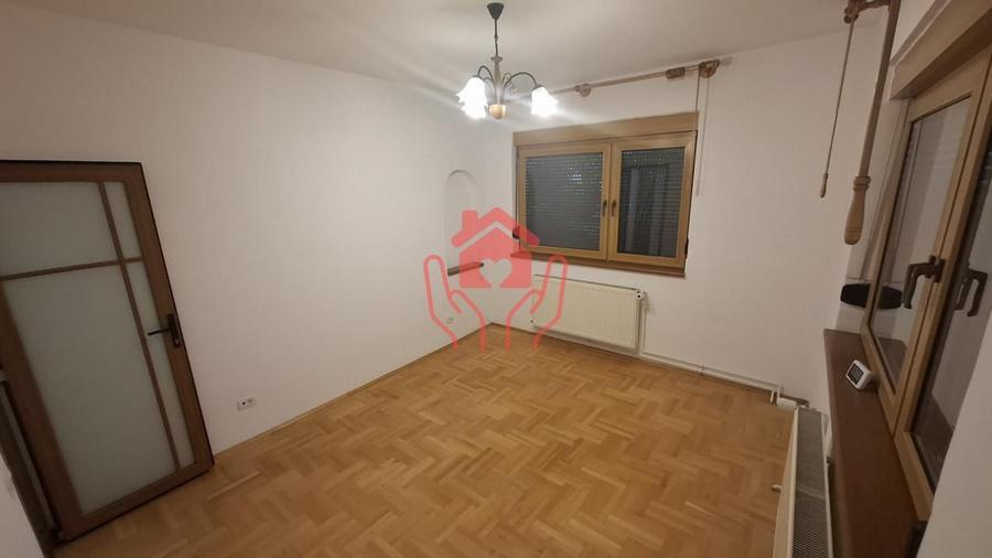 GARA DE NORD (Spitalul Witting)- 3-4 camere in vila solida renovata!