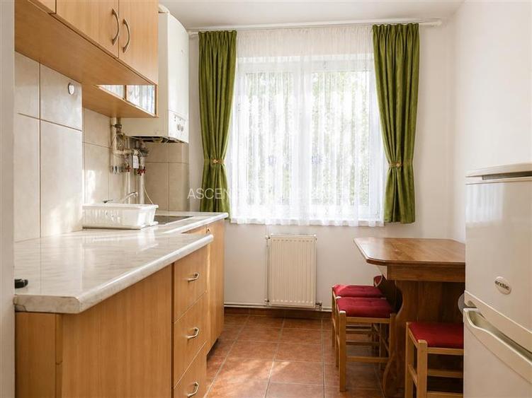 Apartament 2 camere decomandat, zona AFI, Centrul Civic, Brasov - 2