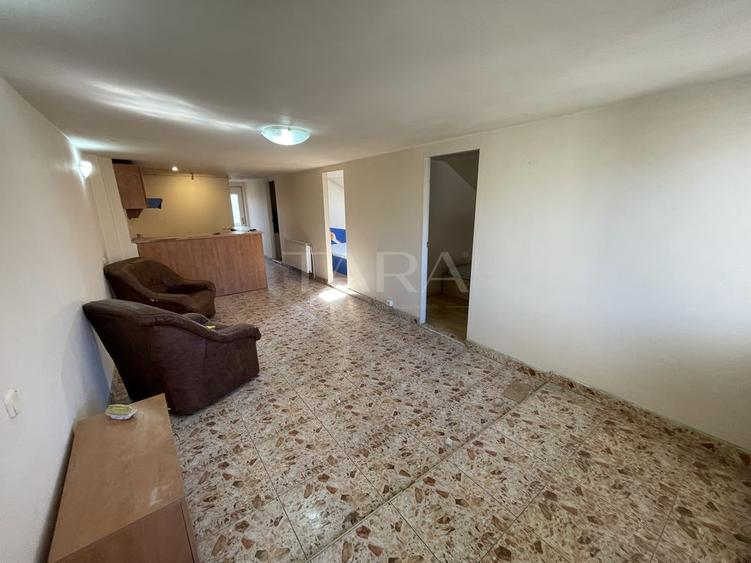 Casă de vânzare în zona Iris
