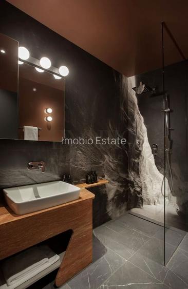 Full Service Apartment | 2 Bedrooms | Parking | Concierge - 8