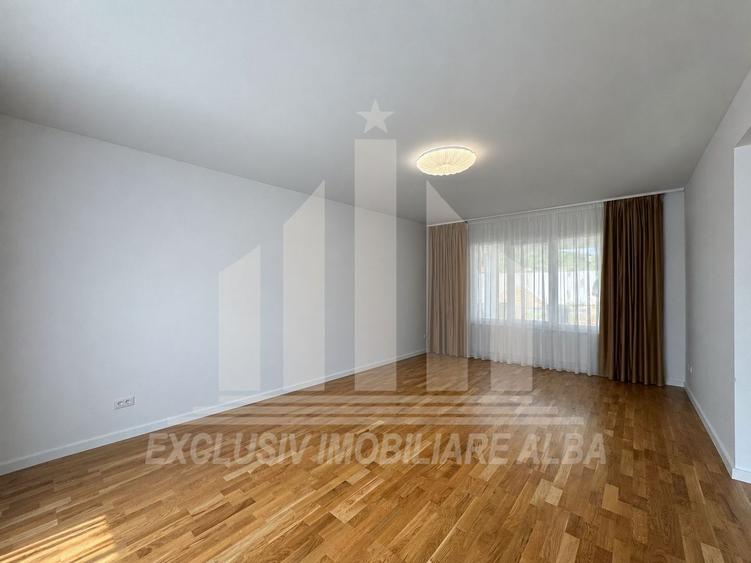 Casa individuala | 130 mp | 477 mp teren | Toate utilitatile | Cetate