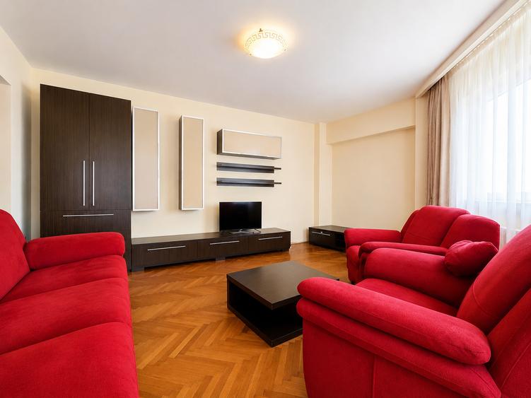 2 Camere, 2 Balcoane, Faleza Nord, Gaze, Termen Lung