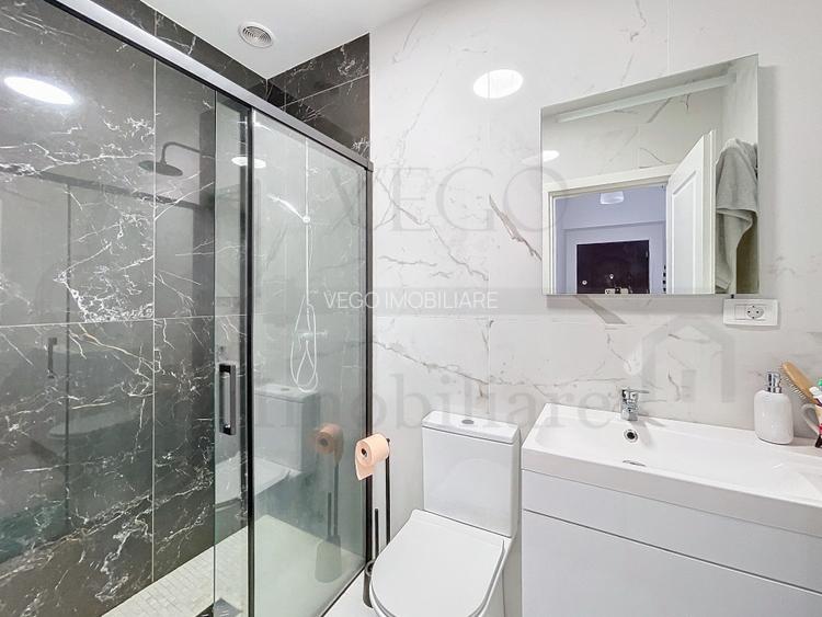 Modern 1-Bedroom Apartment in an Ultra-Central Location –ideal for UMF - 7