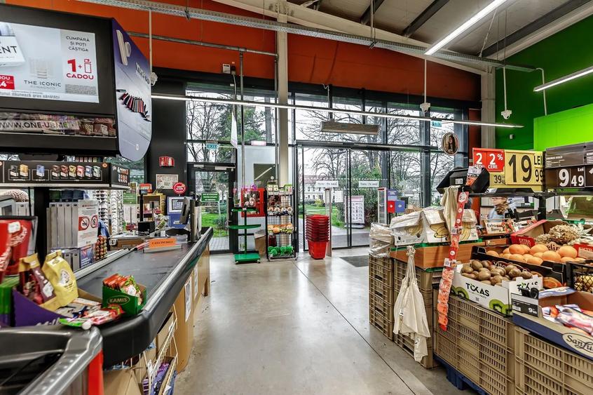 Spațiu comercial premium cu chiriaș stabil (Carrefour Market) Nădlac