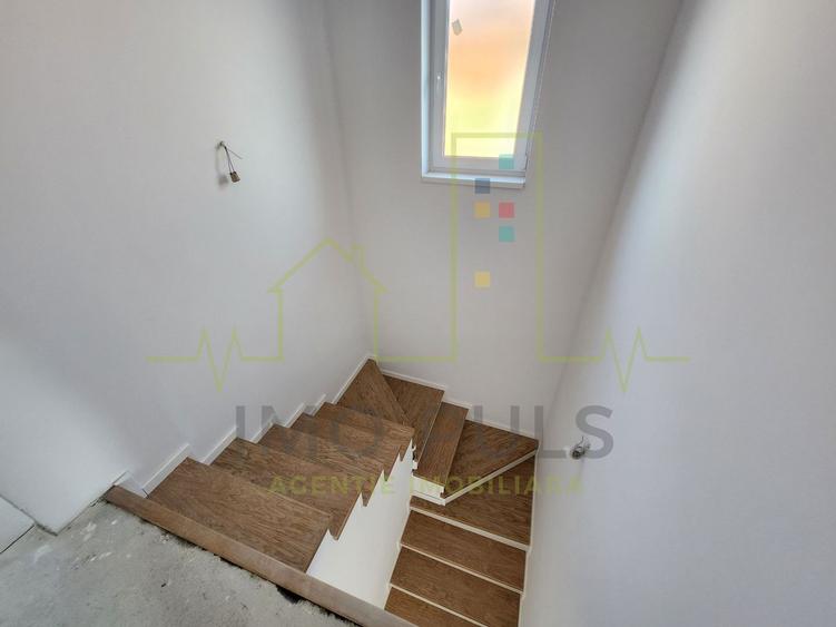 Duplex despartit prin Garaj. Dumbravita