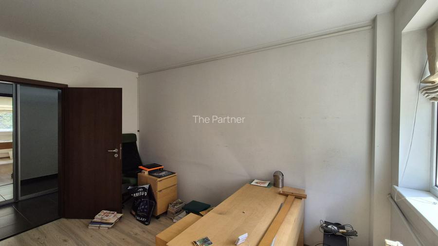 APARTAMENT 3 CAMERE DE VANZARE GORJULUI - 19