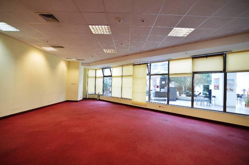 Iride Business Park cladirea 2, Pompei, 323 - 6915 mp 0% comision!