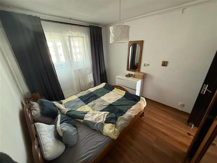 3 Camere Bloc Nou Militari Rezervelor 67Mp Mobilat Utilat