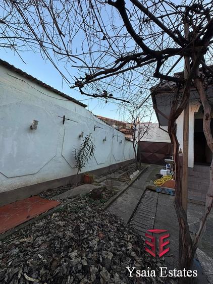 OCAZIE LA VANZARE - CASA CARAMIDA 6 CAMEE - ZONA ICIL -