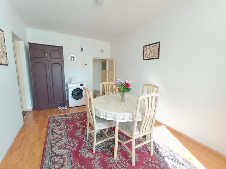 0 % Comision! Casa individuala, Dambul Rotund, zona frumoasa!