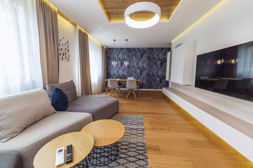 3 camere | Parcare | Exigent Two Militari
