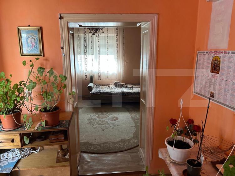Vand casa in Oradea, intr-o zona linistita, aproape de centru comercial - 11