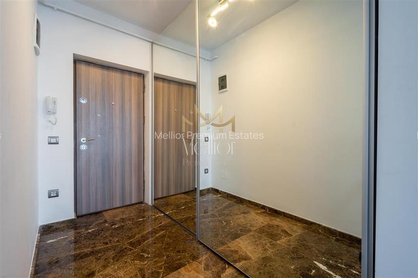 Penthouse superb cu 4 camere + terasa in Borhanci!