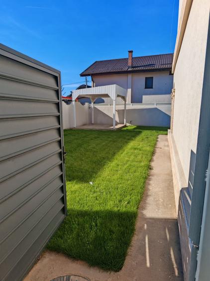 Casa ta verde din comuna Berceni Padurea Craiului.