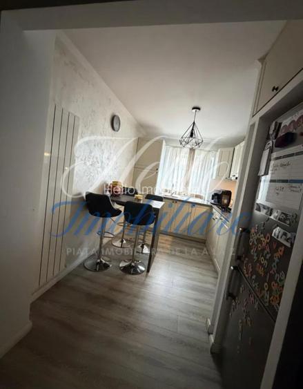 Apartament de vanzare Decomandat  ,3 camere 65 mp , zona Marasti - 2