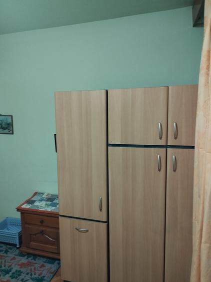 Inchiriez ap, cu 2 cam. in zona 7 Noi.