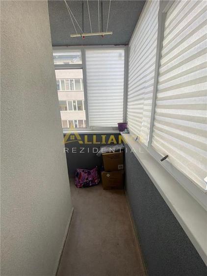 Apartament 3 camere || 72 mp || cu loc de parcare inclus || STB ||