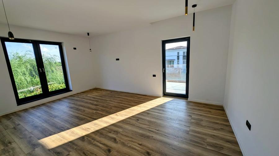 Vanzare/inchiriere vila mediteraneana P+1,str.privata/bariera,finisaje de lux.