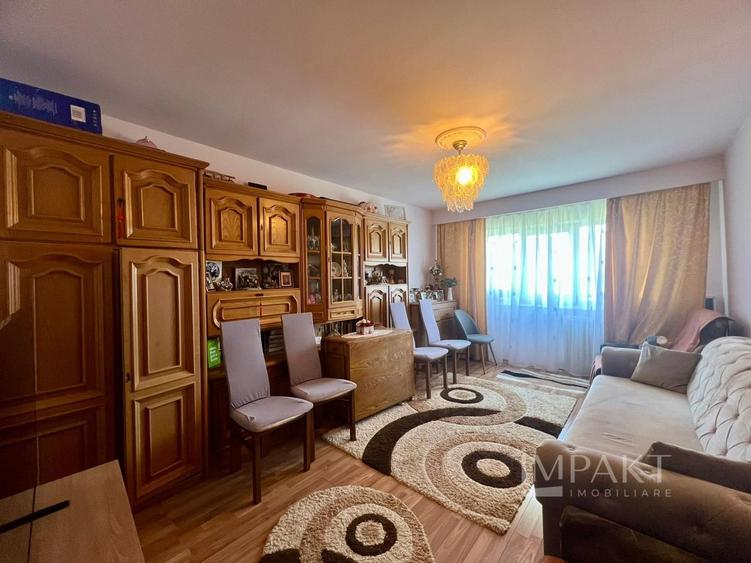 Apartament cu 2 camere decomandate Intre Lacuri