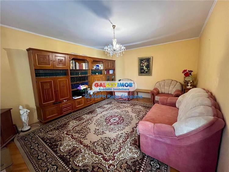 Vanzare casa 4 camere in Ploiesti, zona ultracentrala