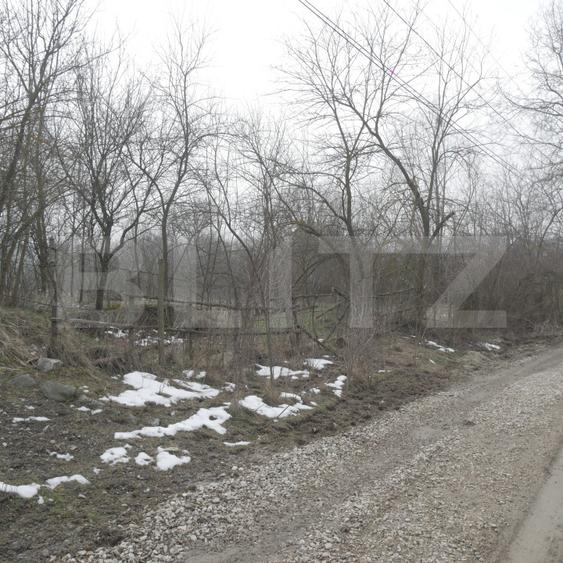 Teren de vanzare, 3470 mp, zona Ocnița