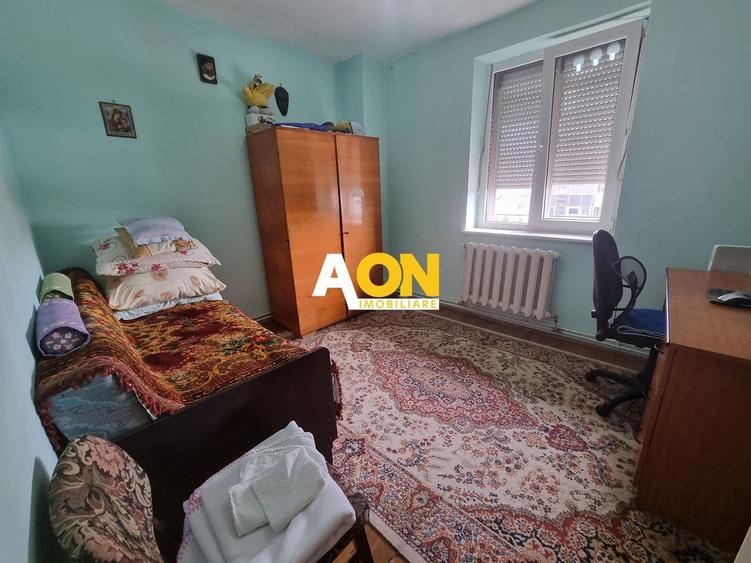 Apartament 4 Camere, Zona Centru