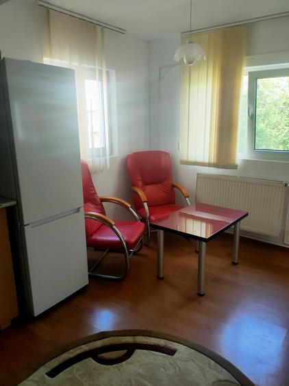 Studio in vilă in zona Libertatii-Piata Regina Maria-Gramont, curte comuna!
