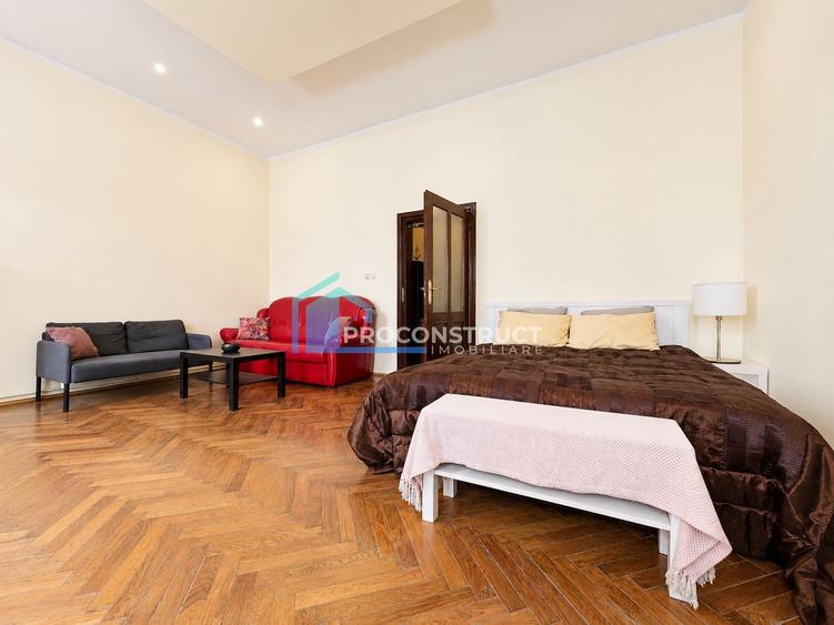 Apartamet 2 cam renovat, ultracentral, parcare privata, comision 0