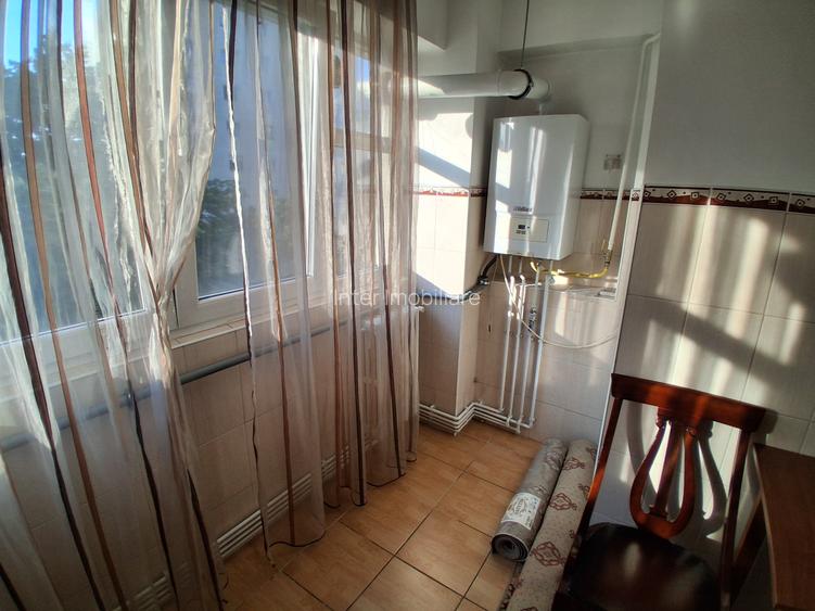 CENTRU ANASTASIE PANU 3 CAMERE DECOMANDAT 70 MP BLOC PE CADRE  COD 162848 - 2