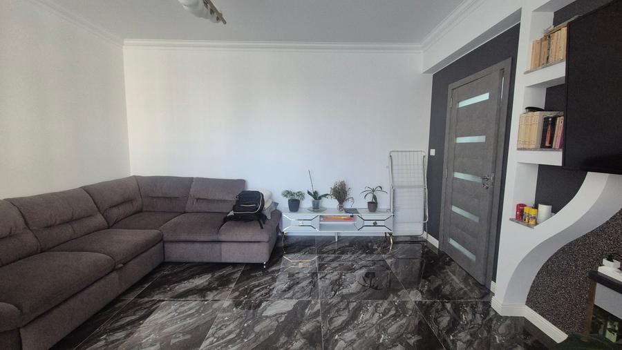 2 Camere, 70 Mp + Loc de Parcare, Imbunatatiri de Lux