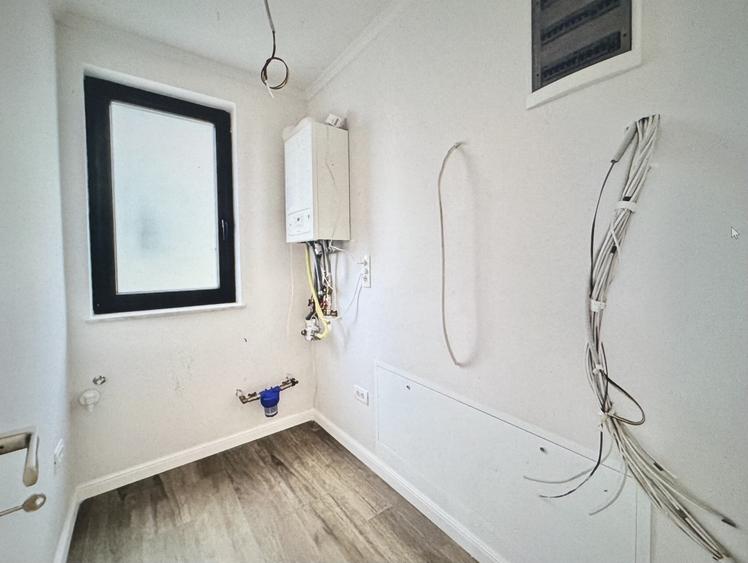 Duplex 5 camere, 3 bai, Mosnita Noua, finisaje premium