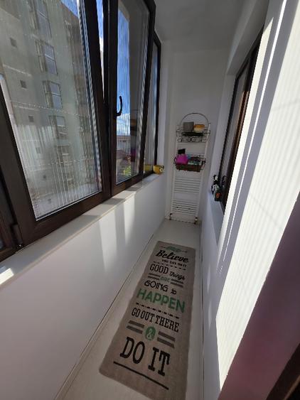 Vând apartament , 4 camere, 92 mp ,km 5